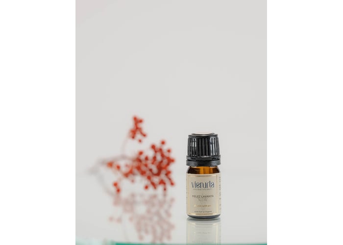 Organik Melez Lavanta Uçucu Yağı (5ml) - Vienurla